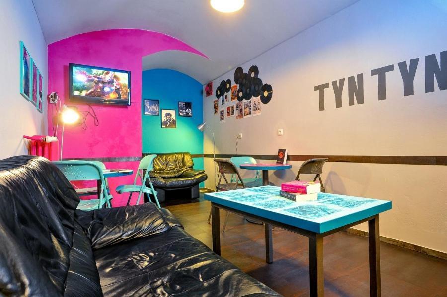Hostel Prague Tyn Exterior foto